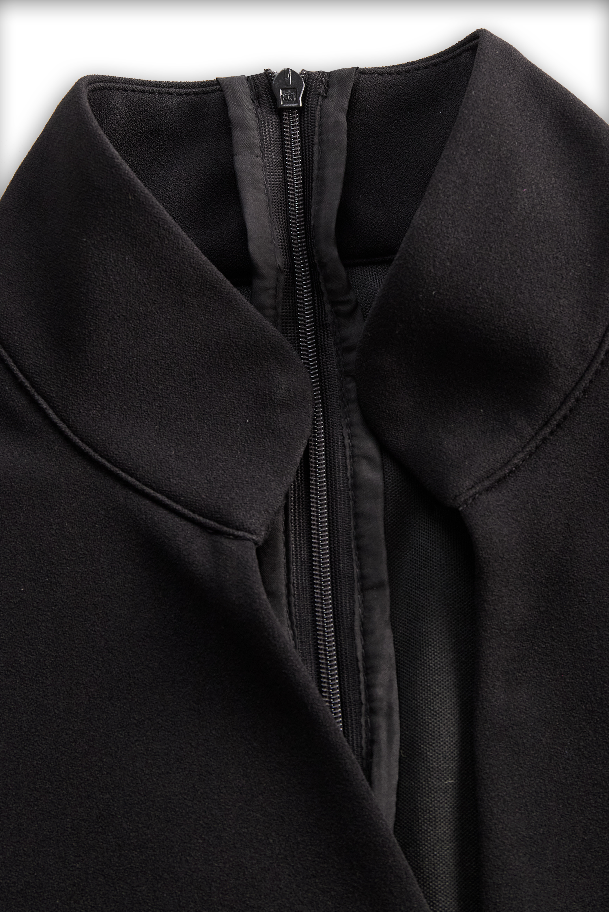 Claribel - Refined Midi Dress