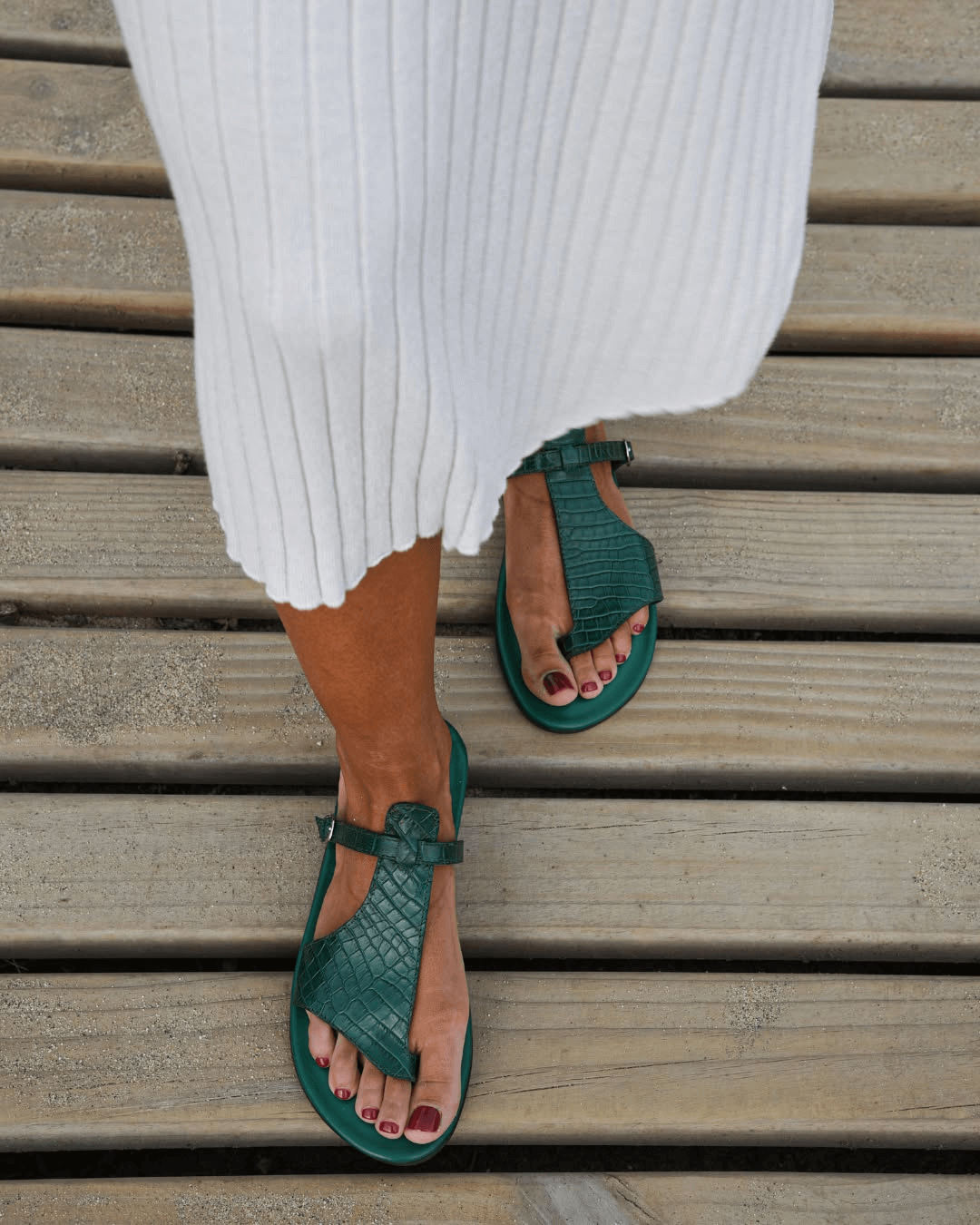 Kira | Croc-Effect Thong Sandals