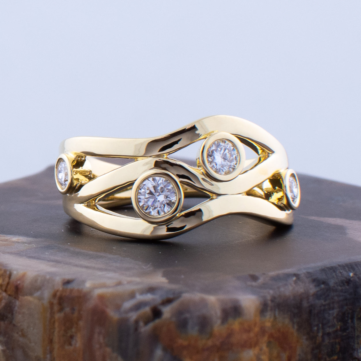Classic Vintage Crystals Ring