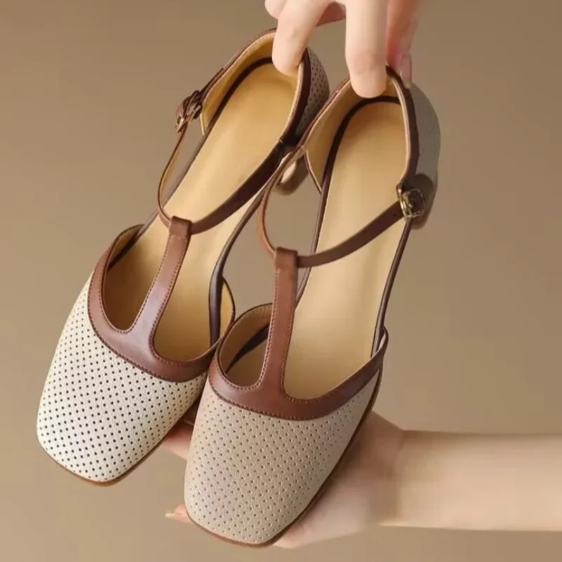Vintage Edge – Isava Mid Heel Shoes