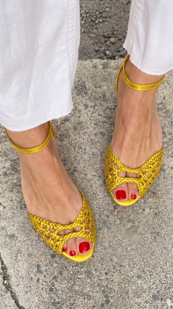 Lei | Woven Flat Sandals