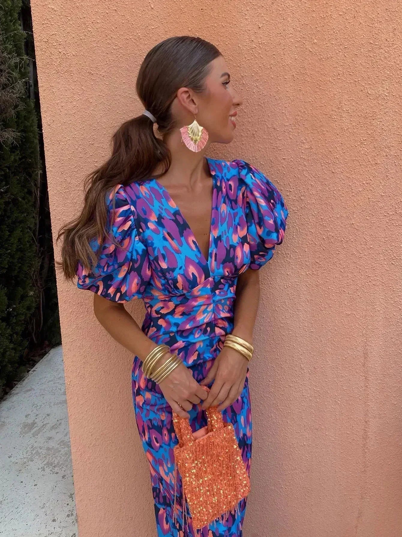 Nyla | Vibrant Puff-Sleeve Midi Dress