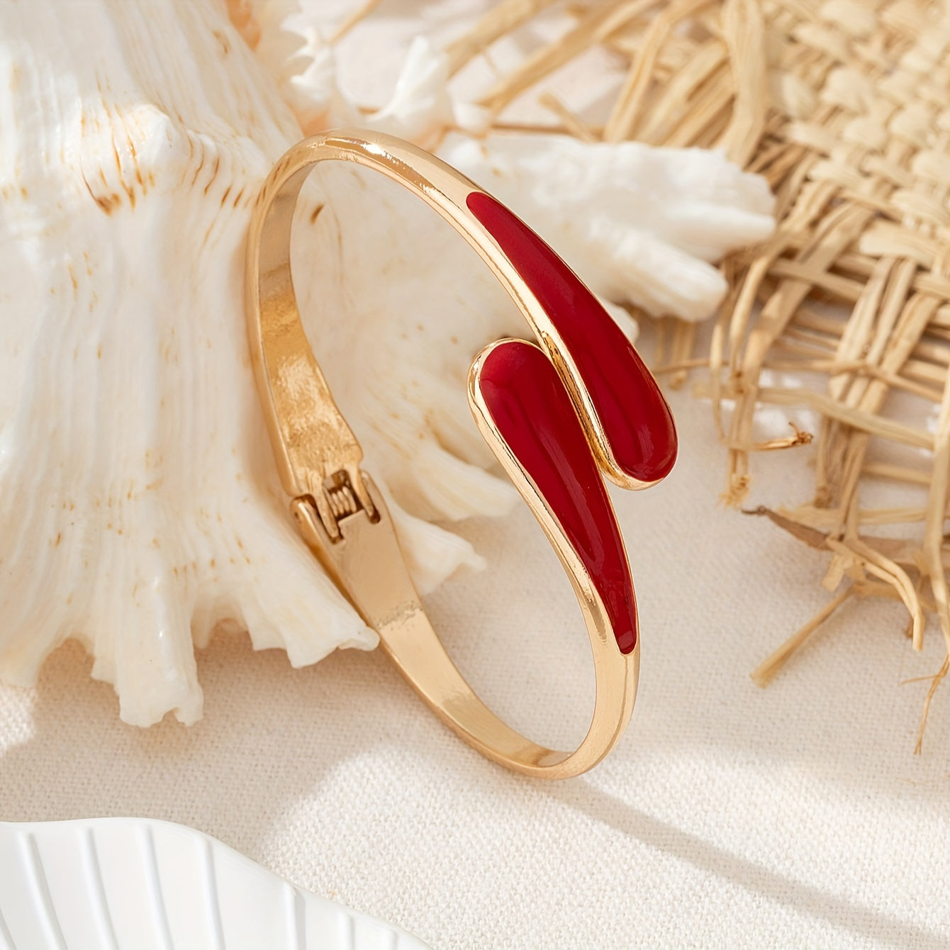 Enamel | Teardrop Bracelet